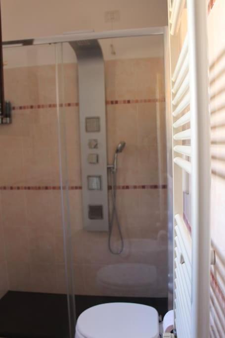 The Garden House Fco, Self Check In And Free Private Parking Apartment Fiumicino Exterior foto