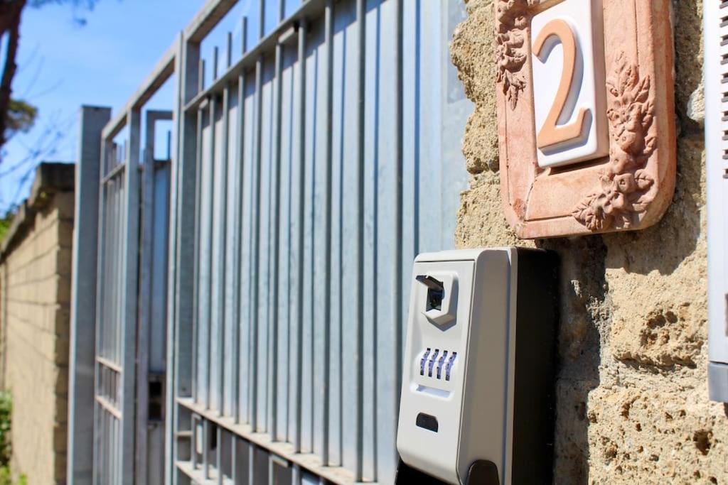 The Garden House Fco, Self Check In And Free Private Parking Apartment Fiumicino Exterior foto
