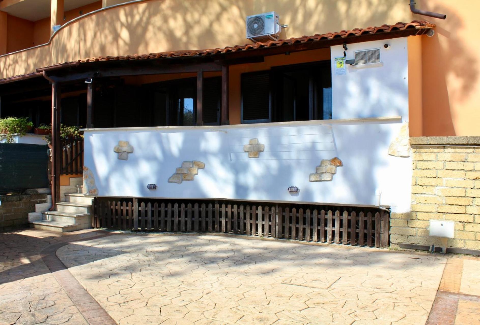 The Garden House Fco, Self Check In And Free Private Parking Apartment Fiumicino Exterior foto